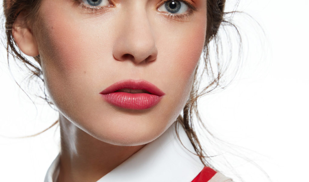 Sposoby na wiosenny makijaż