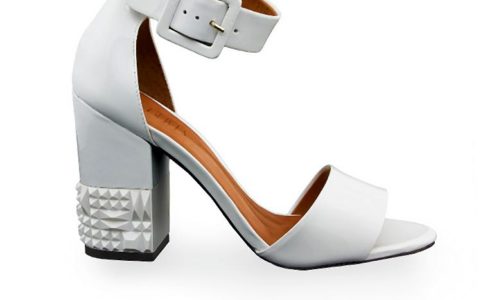 Łączymy kwadraty i trójkąty, a z pasów i kropek tworzymy harmonijne kompozycje