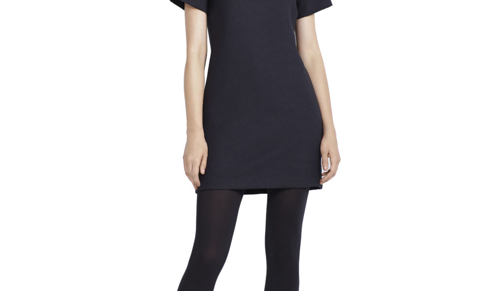 Mała czarna – sukienki na karnawał na każdą figurę