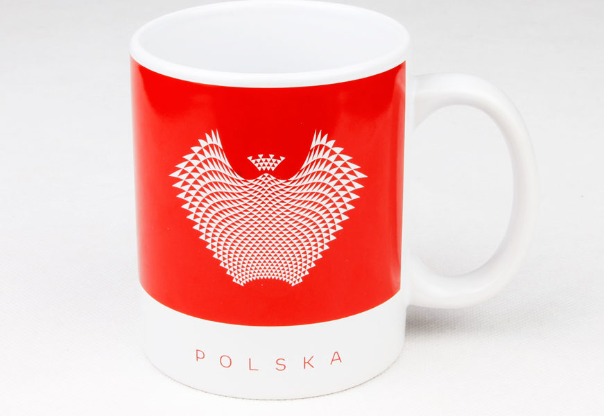 Kubki, zeszyty oraz przypinki z designerskim nadrukiem