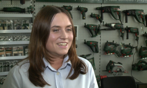 Polacy coraz częściej urządzają swoje domy, kierując się zasadą „do it yourself „