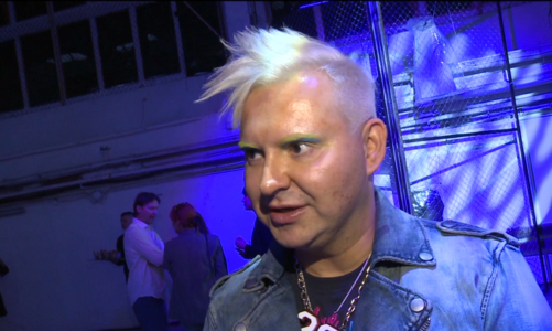 Michał Witkowski: mam już 50 szamponów do pielęgnacji włosów blond