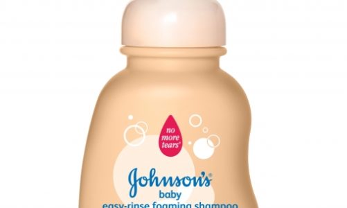 Kąpiel pełna piany z najnowszymi kosmetykami JOHNSON’SÂŽ Baby