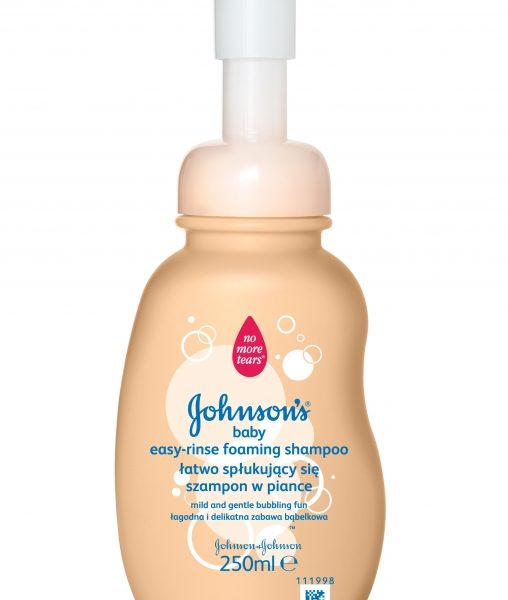 Kąpiel pełna piany z najnowszymi kosmetykami JOHNSON’SÂŽ Baby