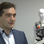 Ubrania elektroniczne przyszłością rynku mody