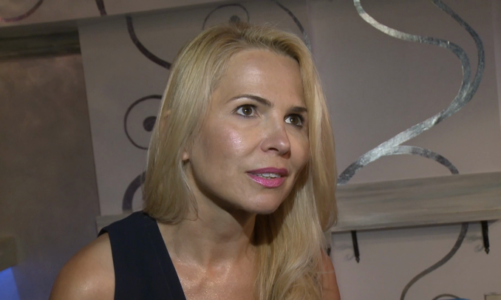 Anna Jurksztowicz uwielbia konie. W swojej stajni ma także konie wyścigowe