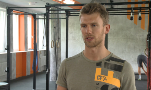 Trening z kettlebells harmonijnie kształtuje sylwetkę i zwiększa wydolność organizmu