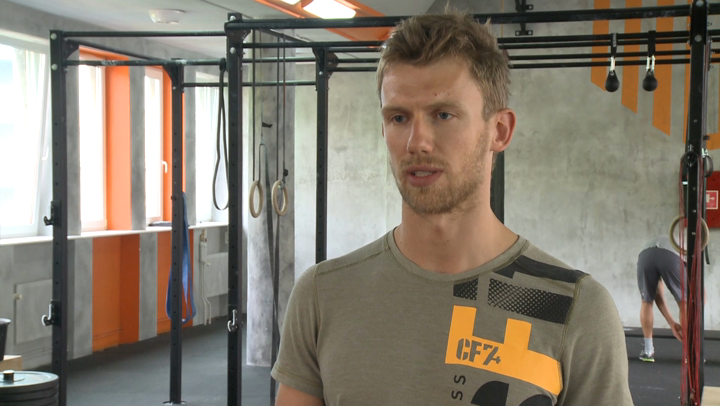 Trening z kettlebells harmonijnie kształtuje sylwetkę i zwiększa wydolność organizmu
