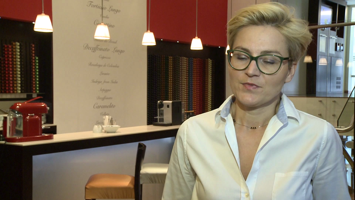Kawa mrożona chłodzi organizm, a do tego pobudza tak samo jak gorąca