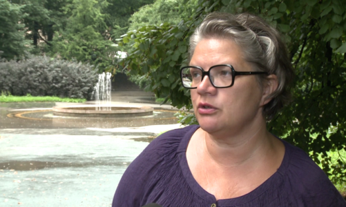Dorota Zawadzka: podczas urlopu rodzice nie mają czasu na rozmowę i zabawę z dziećmi