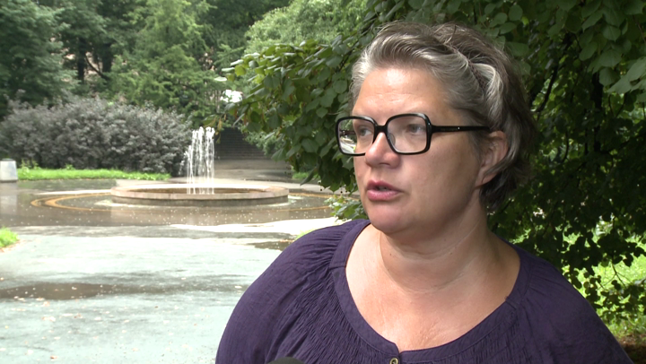 Dorota Zawadzka: podczas urlopu rodzice nie mają czasu na rozmowę i zabawę z dziećmi