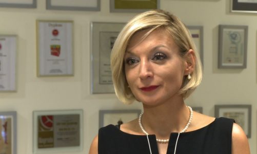 Kobiety i mężczyźni to zupełnie inni klienci w sklepie. Handlowcy muszą dostosowywać techniki sprzedażowe do płci