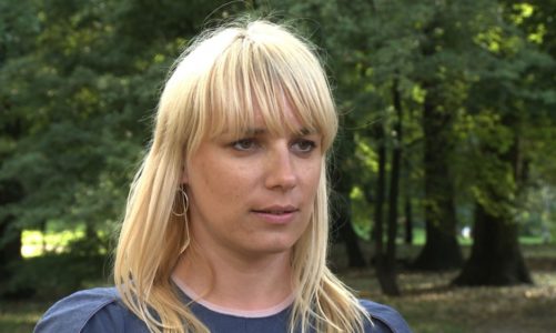 W sezonie jesień-zima modę zdominują pastele i wyraziste, geometryczne wzory