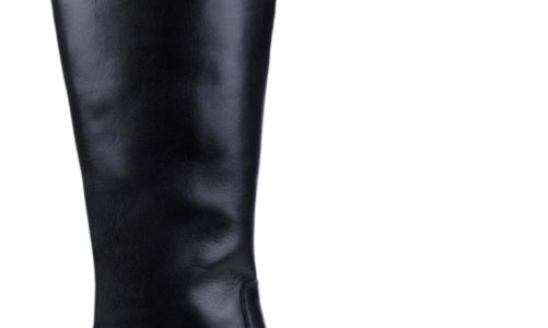 Oczy, usta, szyja i dłonie, czyli jak dbać o atrybuty kobiecego piękna?