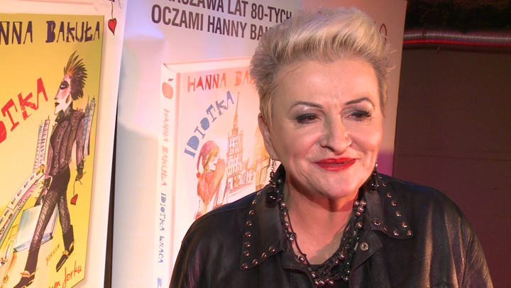 Nowe wydanie powieści „Idiotka wraca ” Hanny Bakuły od dziś w księgarniach. To bardzo śmieszna książka – twierdzi autorka