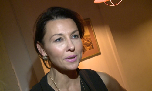 Anna Popek: Poezja jest w moim życiu bardzo ważna. Dzięki niej jesteśmy wrażliwsi i subtelniejsi