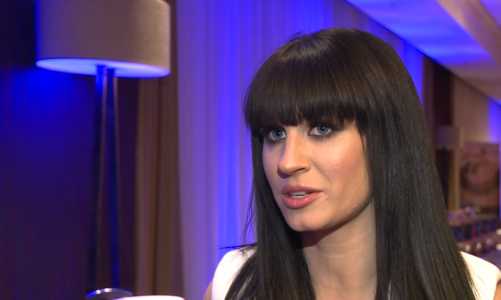 Sylwia Grzeszczak: lubięÂ mówić o muzyce, a nie o tym, czy prałam dzisiaj skarpetki