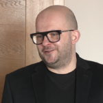 Dwie trzecie pracowników nie angażuje się w pracę. Firmy starają się ich motywować szkoleniami
