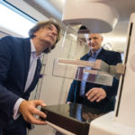Mammografy cyfrowe dla placówek i mammobusów