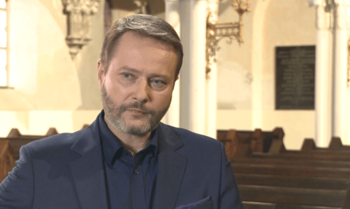 Artur Ĺťmijewski nowym prowadzącym program „Geneza grzechu ” w telewizji ID. Cykl będzie przedstawiał historie popełnienia zbrodni