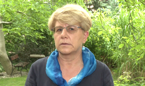 Prawie połowa dziewcząt w okresie dojrzewania traci pewność siebie