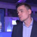 Polacy coraz częściej wybierają dobre jakościowo wódki z wyższej półki cenowej. Segment premium rośnie, choć cały rynek spada