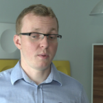 E-sklepy śledzą swoich klientów podczas zakupów. Analiza zebranych danych pozwala im zwiększyć sprzedaż