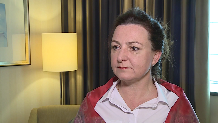 Coraz więcej osób cierpi na nadwrażliwość zębów. Głównie z powodu nadmiaru kwaśnych i gazowanych produktów w diecie