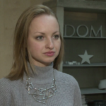 Ceramiczne płytki w rozmiarze XXL robią furorę w nowoczesnych wnętrzach. Optycznie je powiększają, dodają im blichtru i elegancji