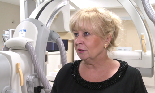 Centralny Szpital Kliniczny na Banacha kupił za 4,7 mln zł najnowocześniejszy w Polsce dwupłaszczyznowy angiograf. Ma on znacznie przyspieszyć diagnozę pacjentów
