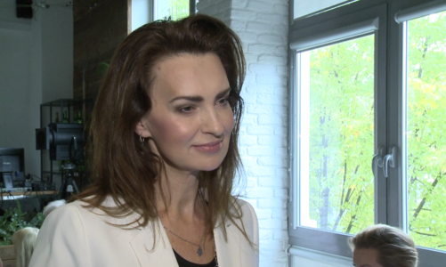 Agnieszka Maciąg: wolę spędzić wieczór z córką niż na salonach