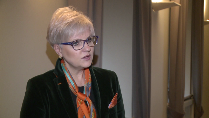 Osoby chore na raka skóry często są wykluczone z życia społecznego. Potrzebują wsparcia rodziny i pomocy psychologicznej