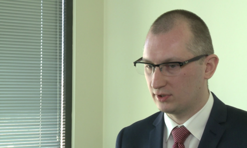 Startuje program „Rodzina 500 plus „. Wnioski o przyznanie pieniędzy na dzieci można składać także przez serwisy internetowe banków