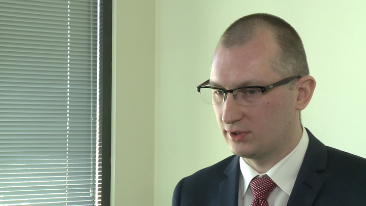 Startuje program „Rodzina 500 plus „. Wnioski o przyznanie pieniędzy na dzieci można składać także przez serwisy internetowe banków