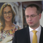 Przy wyborze okularów najważniejsze jest precyzyjne dopasowanie soczewek. Niezbędne jest badanie optometryczne