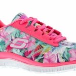 Co łączy Christinę Aguilerę ze Złotymi Tarasami? Zamiłowanie do marki Skechers!