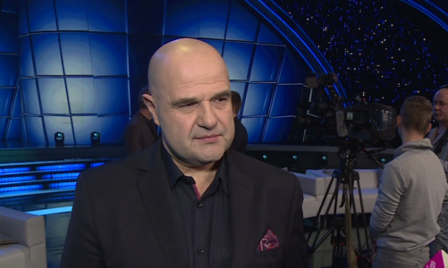 Cezary Ĺťak: Z braku czasu i głupoty rzuciłem fortepian. Do dziś tego żałuję
