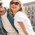 Trend na lata – skuteczna i stylowa ochrona przed słońcem