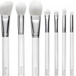 Wegańskie pędzle od IUNO Cosmetics