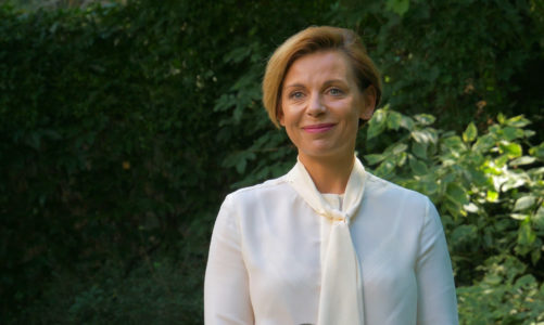 Rusza sezon na przetwory. W tym roku zdecydowanie mniej Polaków planuje przygotować słoiki na zimę