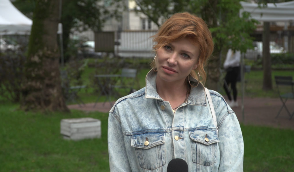 Agata Załęcka: W trakcie pandemii zorganizowałam wernisaż, wzięłam ślub i namalowałam ponad 45 obrazów