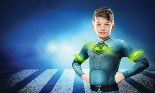 Chcesz być widoczny na drodze? Noś odblaski z prawej strony!