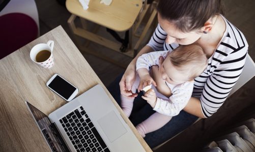 Zaradna mama w świecie nowych technologii