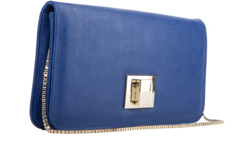 Delikatny błękit, intensywny turkus, a może klasyczny granat?