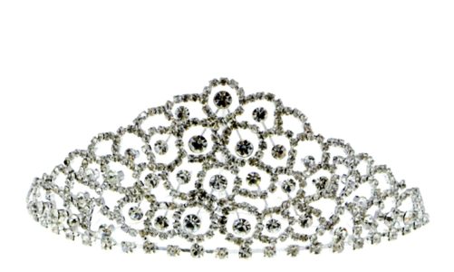 Biżuteria i dodatki na studniowkę. Królują mieniące się kryształki i szlachetne perły.