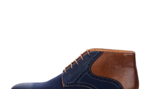 Kolorowe akcenty w męskim obuwiu ” prawdziwy hit sezonu!