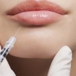 Jak powiększyć usta i nadal wyglądać naturalnie?