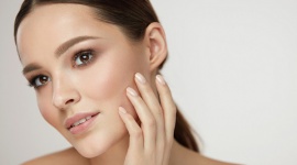 Jak szybko pozbyć się chomików, podwójnego podbródka i poprawić owal twarzy?