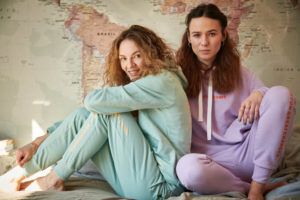 1_komplety_damskie GIRLS ARE MAGIC, czyli premiera pierwszej dziecięcej kolekcji marki NAOKO