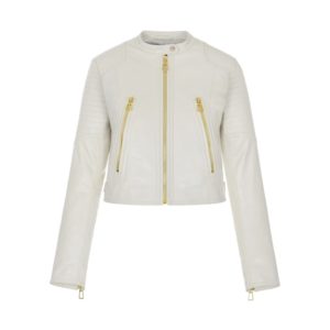 Chcesz stworzyć modny, wakacyjny modny look? Tak – ponieważ lato to długo wyczekiwany czas wyjazdów, urlopów i wypoczynku!